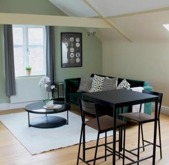 Caerleon Apartment | Charming 1-Bed loft in Caerleon