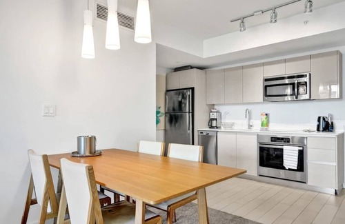 Hallandale Beach Apartment | Charming 1-Bedroom Condo Steps from the Ocean 505