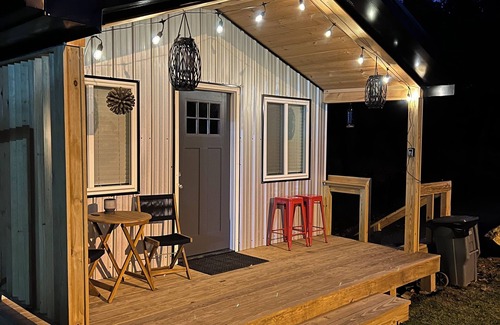 Roan Mountain Cottage | Charming 1-bedroom cottage with WiFi, AC in lovely Roan Mountain