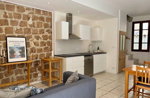 Pomerols House | Charming 1-bedroom 1.5 bathroom house in enchanting Pomérols with AC and 2nd bed