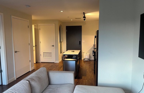 Buzzard Point Apartment | Charming 1-bedroom apartment in Heart of Navy Yard Washington DC