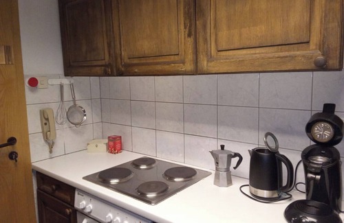 Innsbruck City Centre Apartment | Charming 1-bedroom apartment with AC, WiFi in terrific Innsbruck