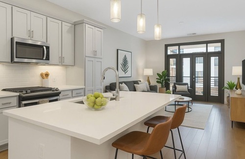 Charlotte Apartment | Charming 1-bedroom apartment with fitness room, WiFi in South End Charlotte