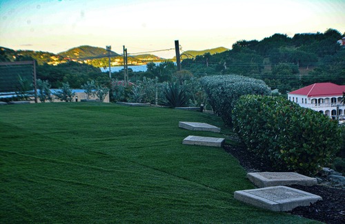 Parham Town Apartment | Charming 1-bedroom apartment in welcoming Tortola with WiFi, AC