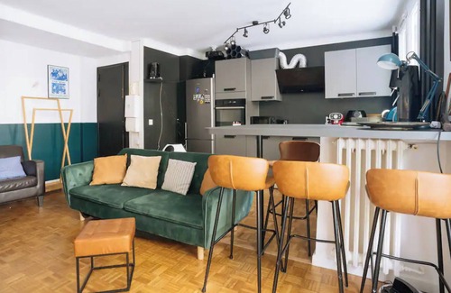 Saint-Fargeau Apartment | Charming 1 bedroom apart with balcony!