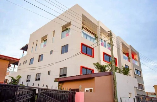 Teshie Apartment | Charming 1-bedroom apartment in lovely Accra with AC