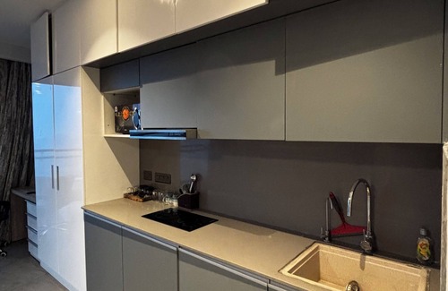 Noida Apartment | Charming 1-bedroom apartment with AC, WiFi in enchanting Noida