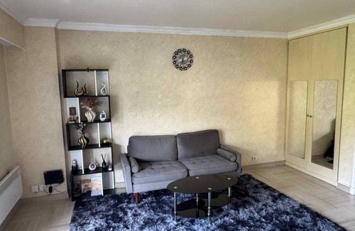 Vence Apartment | Charming 1-bedroom apartment in Vence