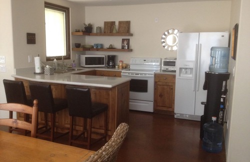 Central Scottsdale House | charming 1 bedroom casita in North Scottsdale, family friendly, dog friendly