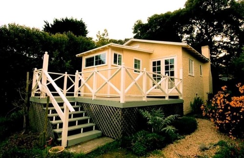 Monterey House | Charming 1-bedroom cottage in gorgeous Monterey