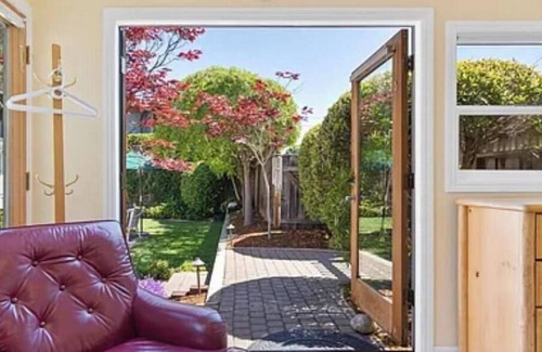 Opal Cliffs House | Charming 1-bedroom house in nice Santa Cruz with AC, WiFi
