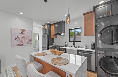 Los Angeles House | Charming 1-bedroom house in enchanting Inglewood