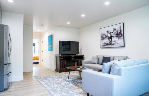 Wasilla House | Charming 1-bedroom house in peaceful Wasilla with King Bed
