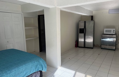 Estate Fortuna Villa | Charming 1-bedroom studio in the quiet hills of St Thomas with WiFi, AC
