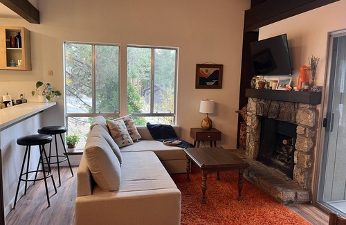 Lake Forest House | Charming 1-bedroom townhome in welcoming Tahoe City with WiFi