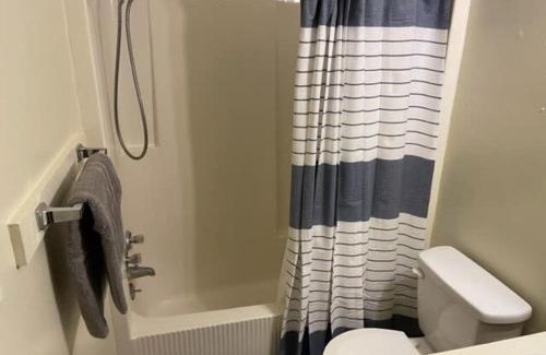 Lawton Apartment | Charming 1-BR upstairs apartment near Fort Sill!