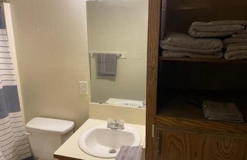 Lawton Apartment | Charming 1-BR upstairs apartment near Fort Sill!