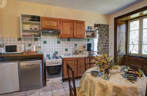 Marlhes Cottage | Charming 13th Century Cottage: Fireplace, WiFi, Garden, Near Shops & Hiking Trails
