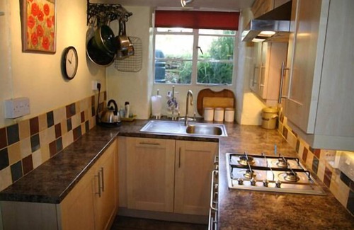 Croscombe Cottage | Charming 17th Century Cottage In Croscombe, Somersetn