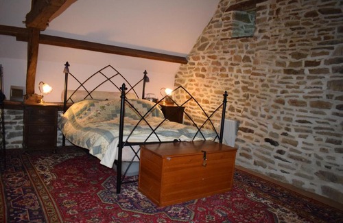 Saint-Pierre-Maubant-du-Bocage House | Charming 17th Century Normandy Longere in Valdallière, Calvados