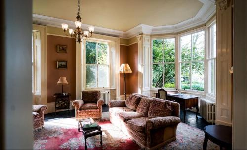 Thirsk House | Charming 18th Century property