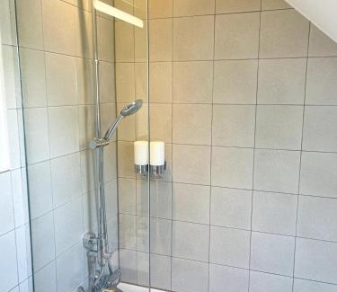 Kleve Apartment | Charming 1930s Home