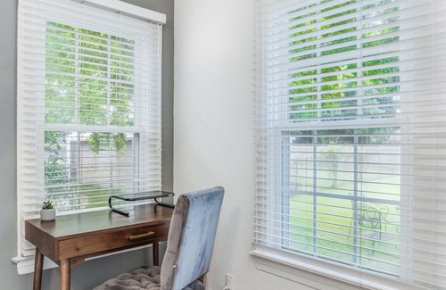 Broadmoor House | Charming 1950's Broadmoor Home in Middle of Shreveport