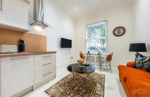 Paddington Apartment | Charming 1B Apartment near Paddington
