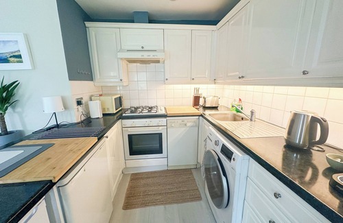 West Kensington Apartment | Charming 1BD Flat, West Kensington