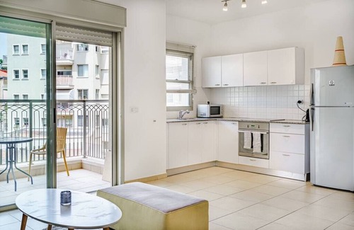 Jaffa Apartment | Charming 1BR Flea market Jaffa SAFE ROOM