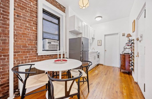 West Village Apartment | Charming 1BR West Village