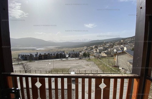 Les Angles Apartment | Charming 1BR with balcony, parking 50m from shops