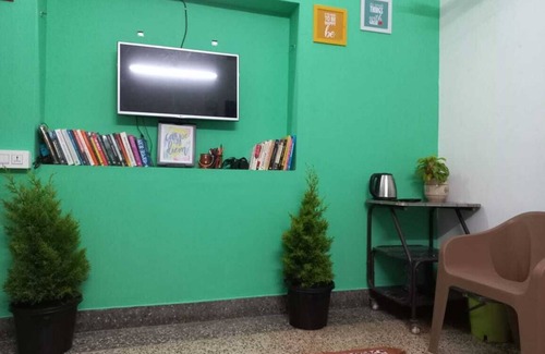 Peroorkada House | Charming 2-bedroom house in delightful Thiruvananthapuram with AC