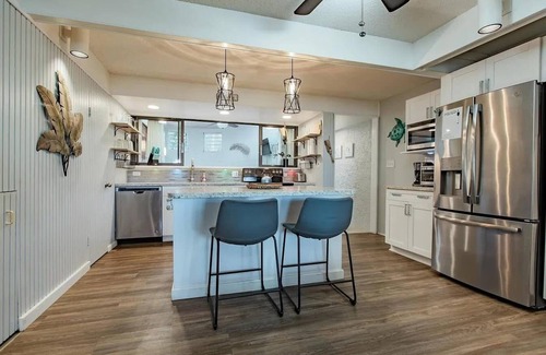 Estate Green Cay Condo | Charming 2-bd condo in lovely Christiansted w/Beach access, Golf, Pickleball +