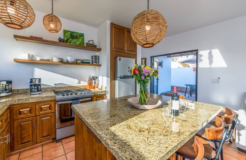 San Jose del Cabo House | Charming 2-Bedroom House, close to Puerto Los Cabos Marina, Great Views!
