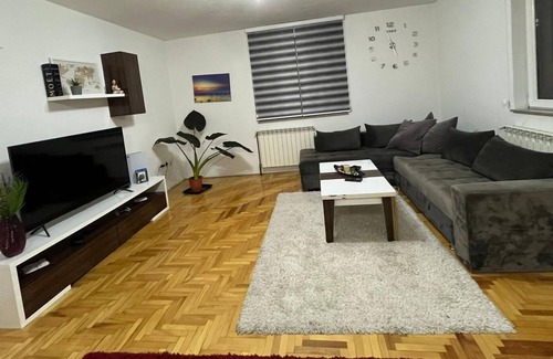 Novi Grad Sarajevo Apartment | Charming 2-bed Apartment in Sarajevo