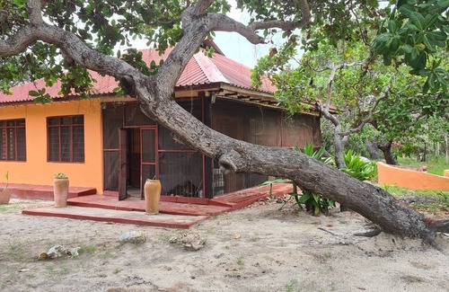 Galu Cottage | Charming 2-Bed Cottage in Bodo, a fishing village