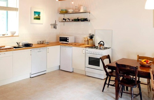 Ploerdut Cottage | Charming 2-bed gite on beautiful 2-acre site, sleeps 5, plus cots.