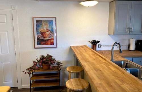 Superstition Springs House | Charming 2-bed mobile home with AC, WiFi in Mesa golf course community, all-age.