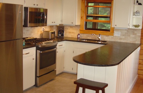 Southwest Harbor Cabin | Charming 2-bedroom cabin in fabulous Southwest Harbor adjacent to Acadia