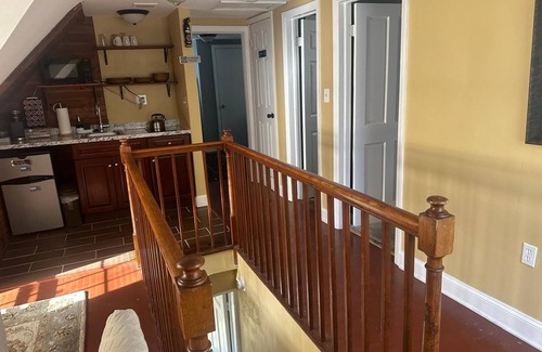 Seat Pleasant Bed & Breakfast | Charming 2-bedroom in serene Capitol Heights near Washington DC