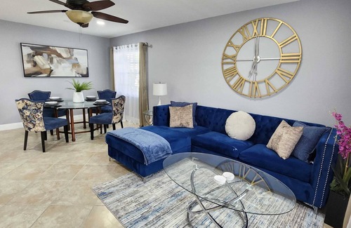 Deerfield Beach Condo | Charming 2-bedroom condo in fabulous Deerfield Beach with AC, WiFi, 55+