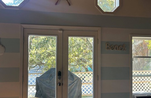 Dauphin Island House | Charming 2-bedroom house in Dauphin Island with Boat/RV Parking