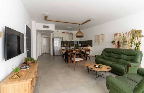 Tel Aviv City Center Apartment | Charming 2-Bedroom @New Building 200m off shore