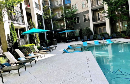 Sandy Springs Apartment | Charming 2-bedroom apartment in wonderful Sandy Springs with WiFi, fitness room