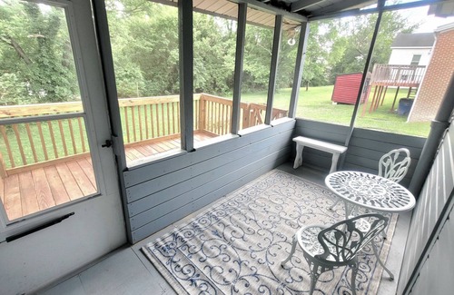 Mount Airy House | Charming 2 Bedroom 1 Bath Farm Style House