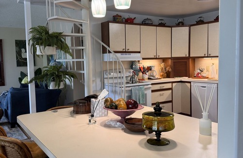 Key Largo House | Charming 2 Bedroom, 2 Bathroom + Loft Canal-Front Oasis with Golf Cart