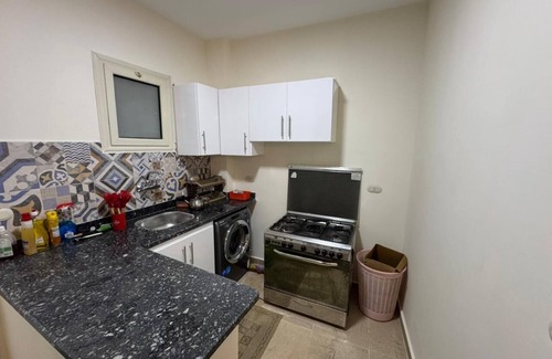 Bab Sharqi Apartment | Charming 2-bedroom apartment with AC, WiFi in VISTA MARINA AL ALAMIN