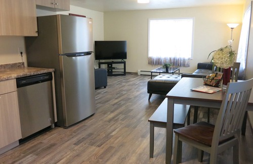 Moose Creek Apartment | Charming 2-bedroom apartment with WiFi in Moose Creek -.5 mile from of EAFB-H #3