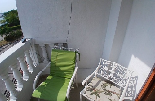 Manga Apartment | Charming 2-bedroom apartment with WiFi, AC in brilliant Cartagena